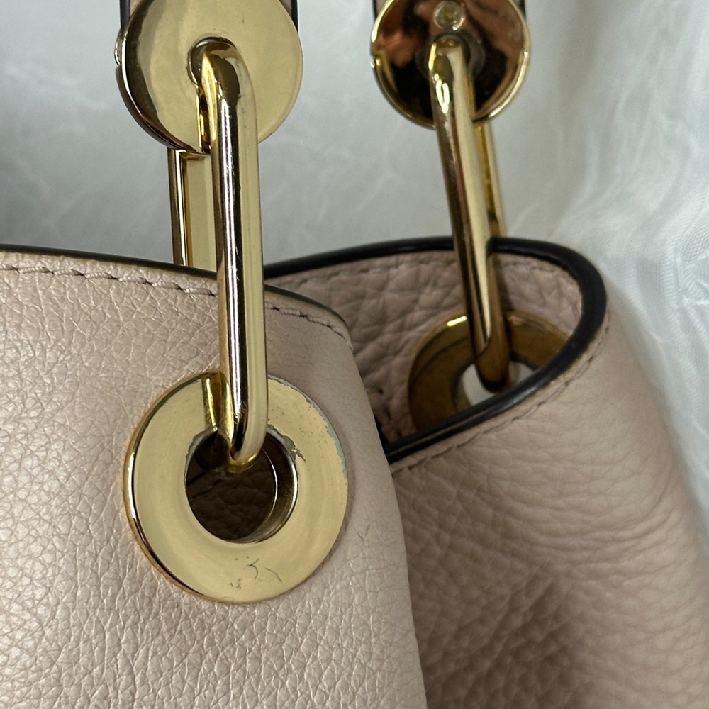 Michael Kors Blush Shoulder Bag with Gold Accents Raven - Picture 8 of 13